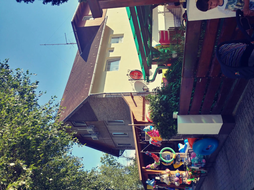 Joy Guesthouse