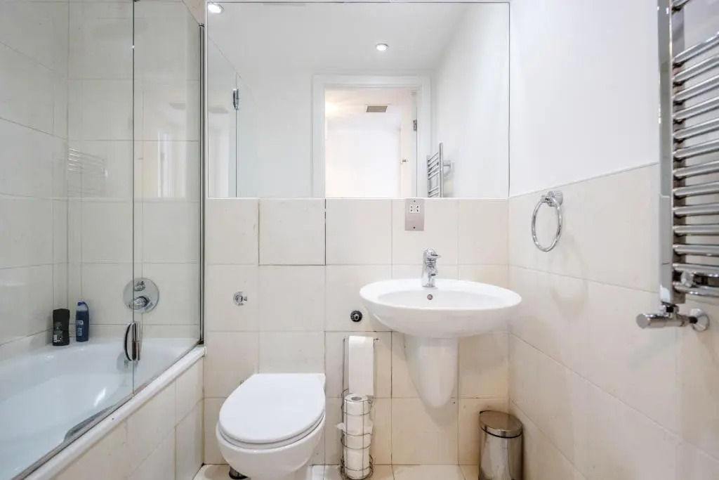 The Heart of Covent Garden Sleeps 4