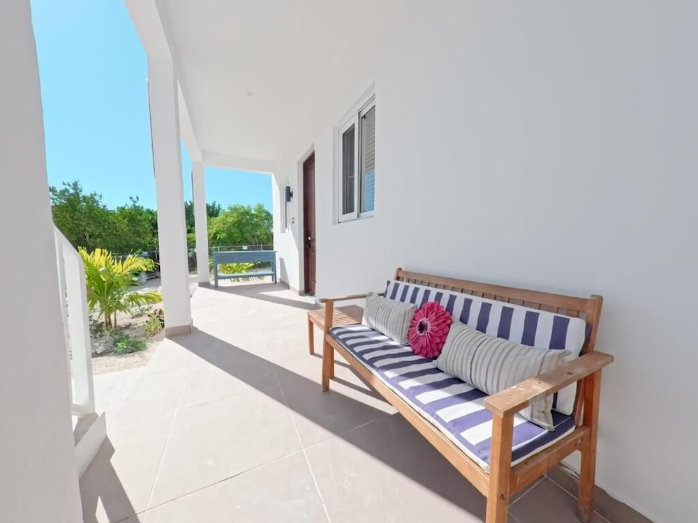 21 North Hotel in Grace Bay