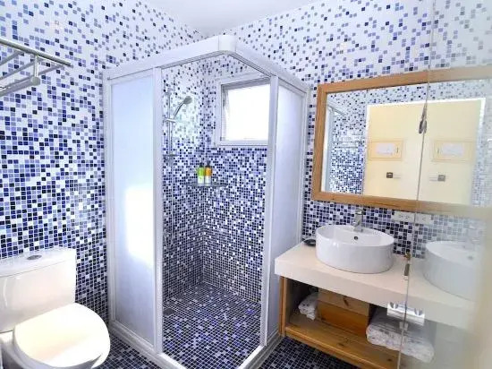 Xinghai Hostel