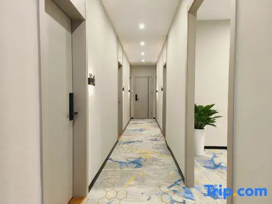 Xiguo Hotel (Huiyou Plaza Branch, Aowei Road, Xiong'an New Area)