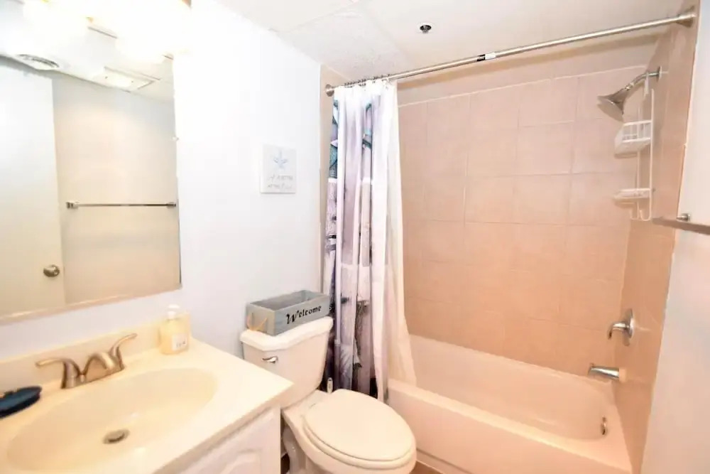 Marigot Beach 705 1 Bedroom Condo by RedAwning