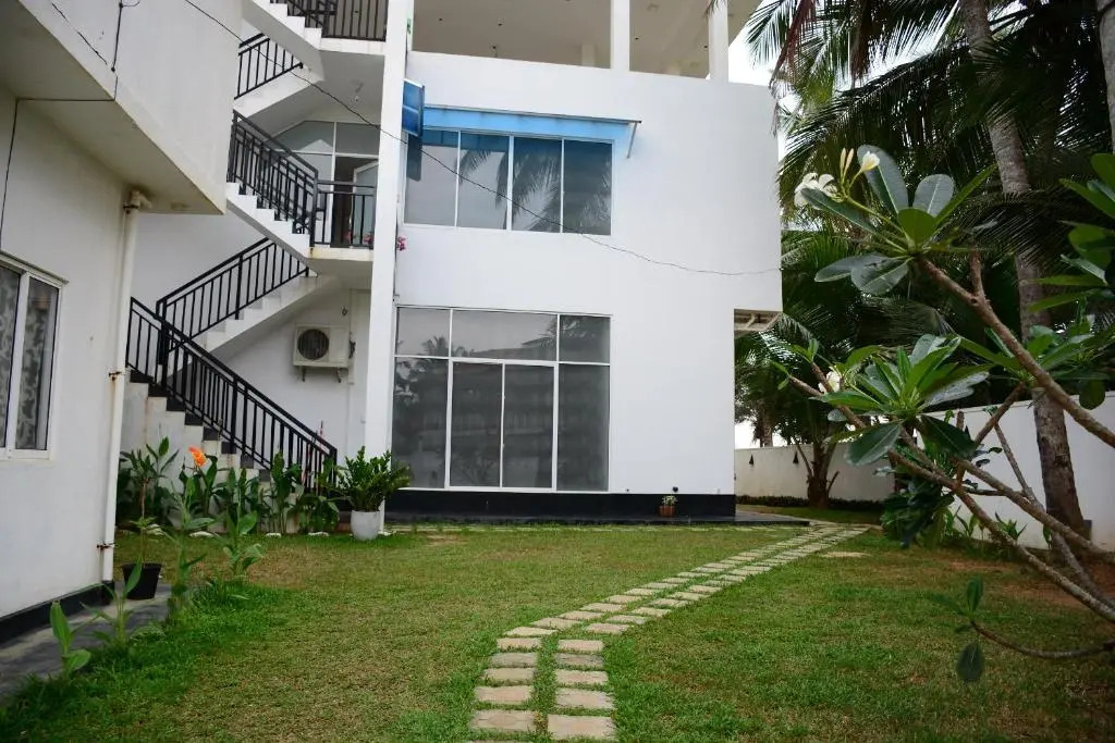 Ocean Villa Den