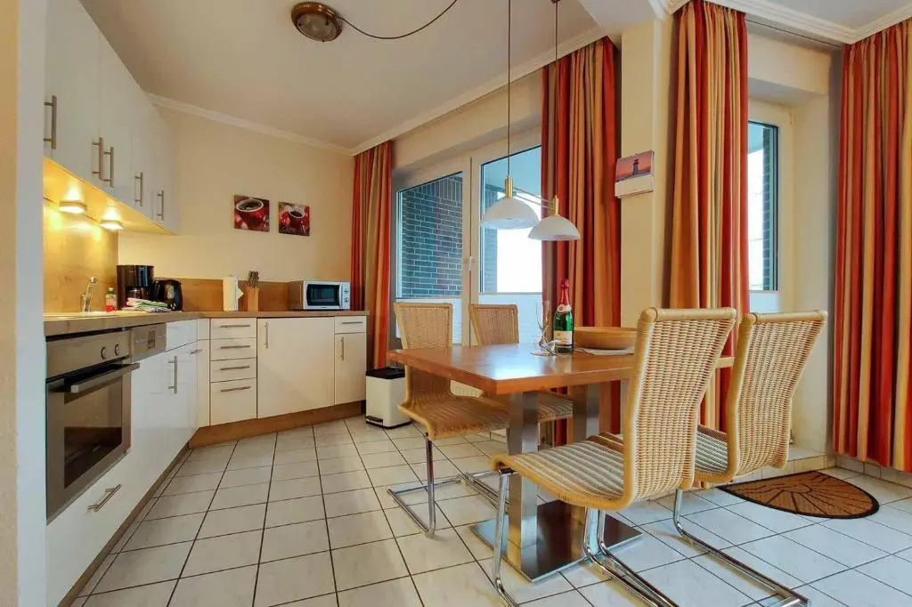 Ferienwohnung-16-mit-Meerblick-Residenz-Meeresbrandung-Duhnen
