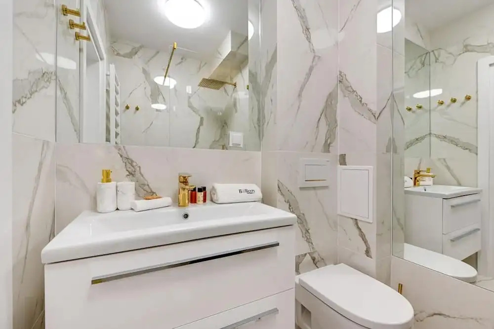 BillBerry Apartments - Golden Suite