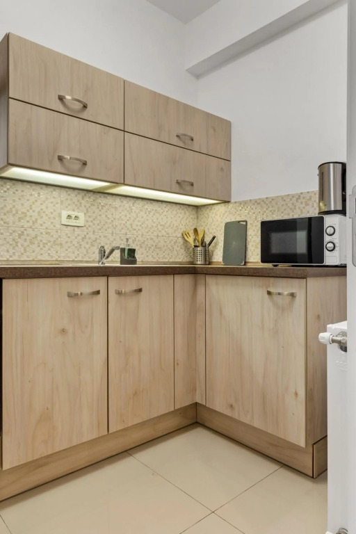 AQUARIUS: Upscale Flat in the Heart of Bucharest