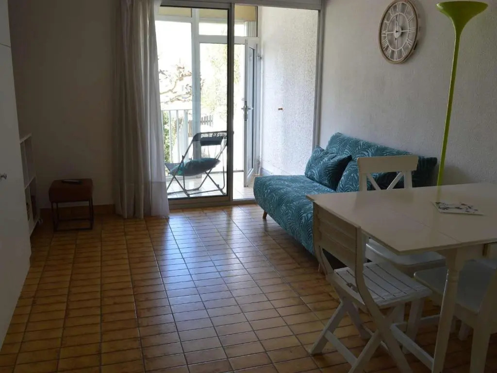 Appartement Le Grau-du-Roi, 1 pièce, 4 personnes - FR-1-250-159
