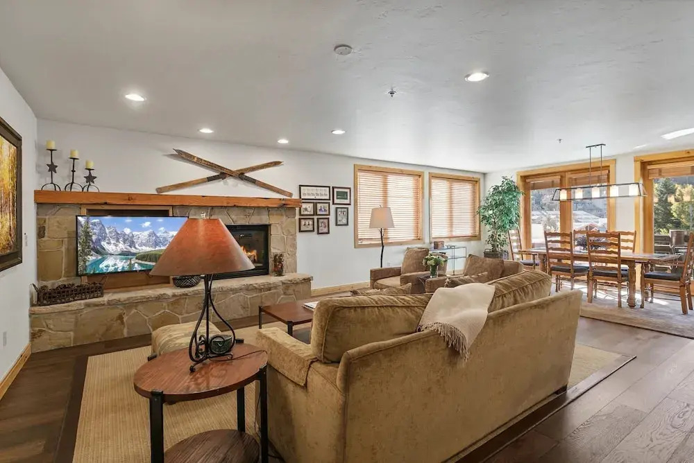 Trail's End Lodge at Deer Valley Resort - Two Bedroom Residence with Spa #201 2 Condo