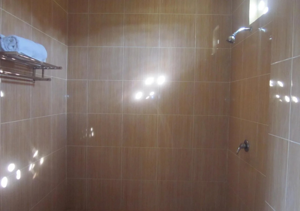 Putu Guest House