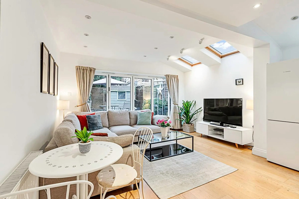 Garden Oasis In The Heart Of West London