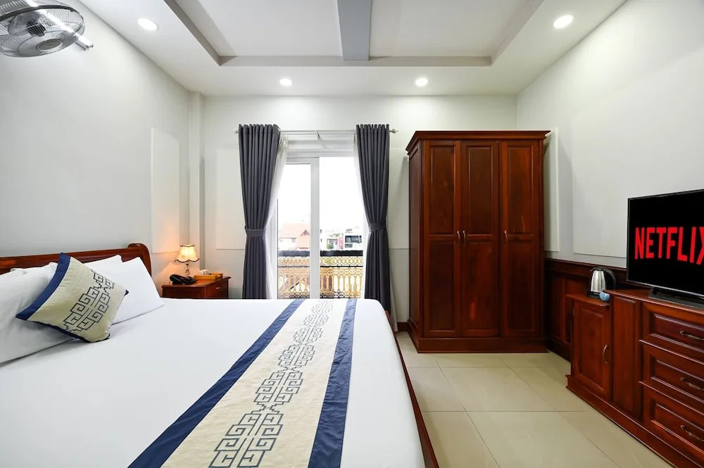 Sky Star Hotel Go Vap