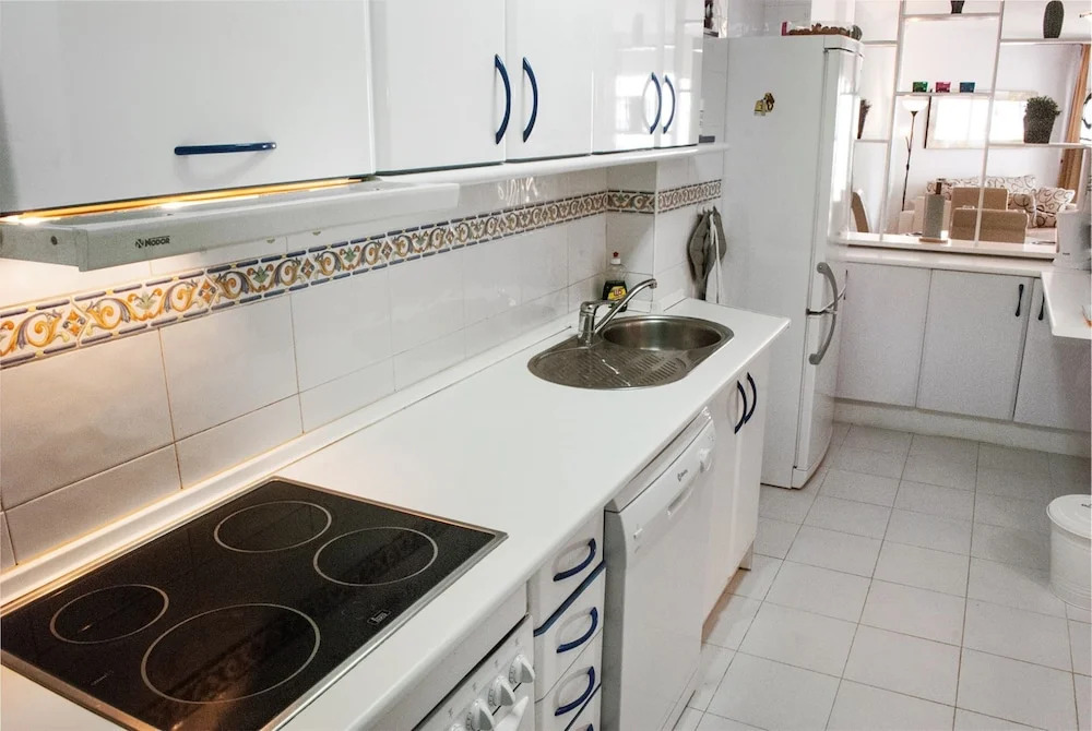 Apartment - 2 Bedrooms with Pool and WiFi - 107322
