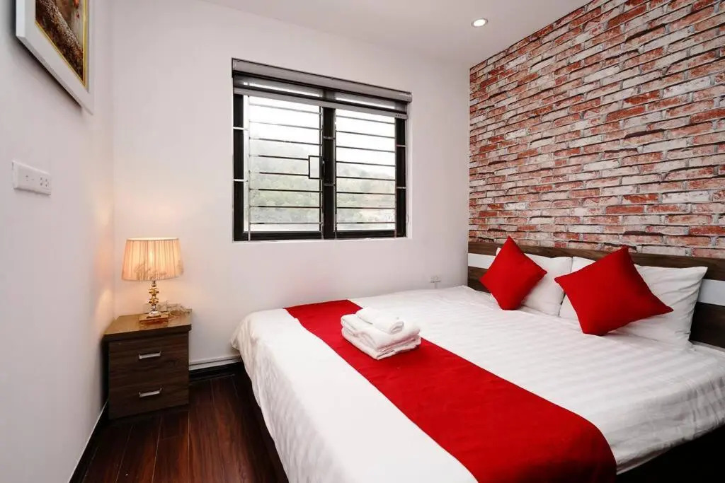 *Ha Long Homestay @ Sunrise Apartment- 4 BR