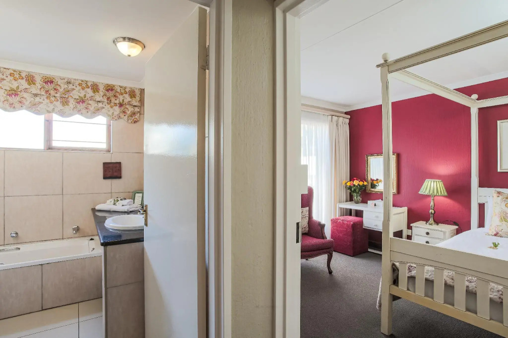 HOSPITALity Lodges