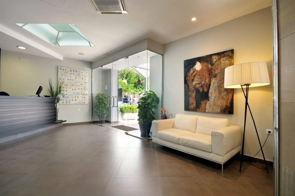 RVHotels Avenida