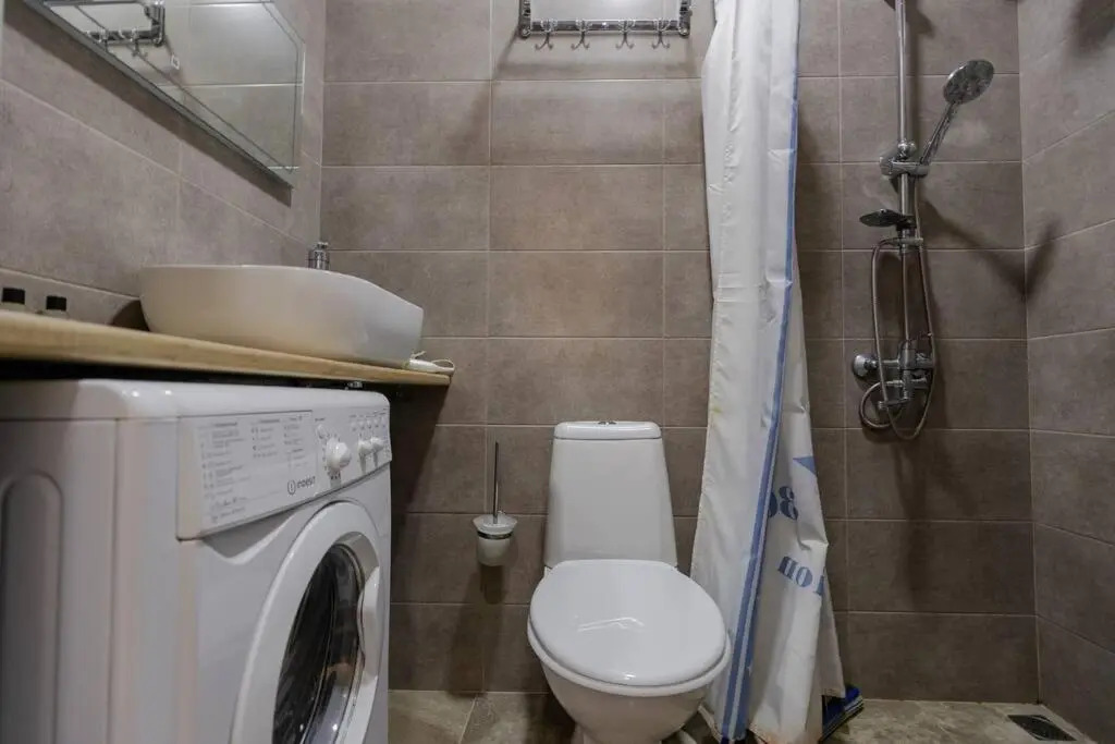 1BR apt In Old Batumi 2 min to Era square