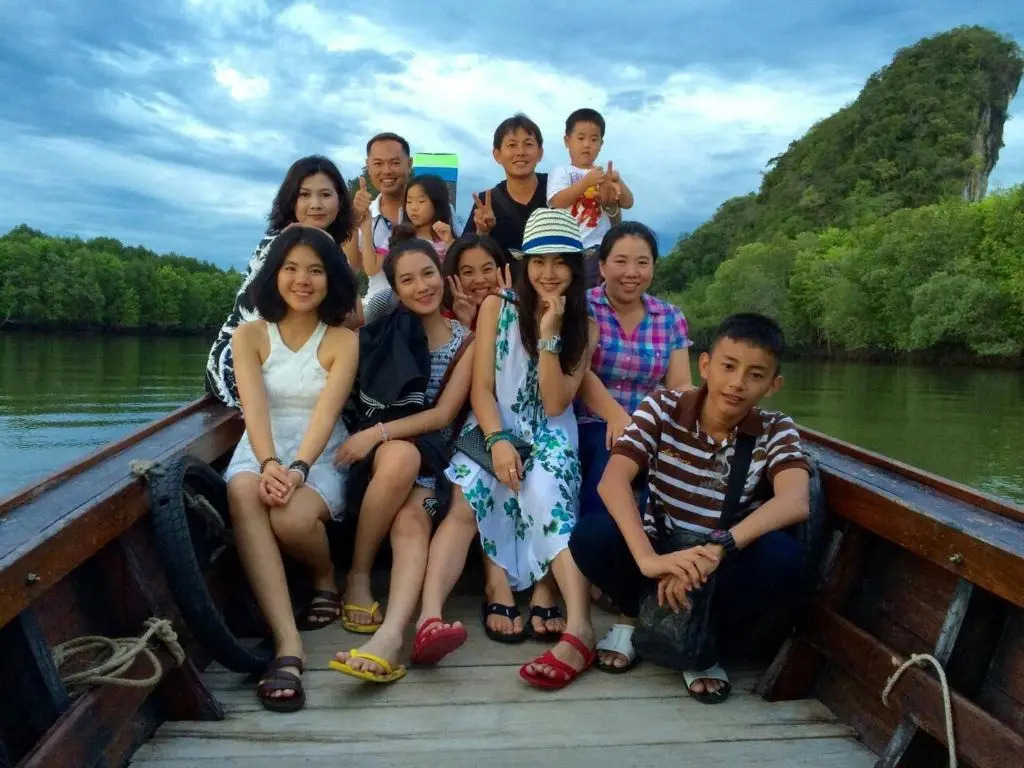 J.Holiday Inn Krabi