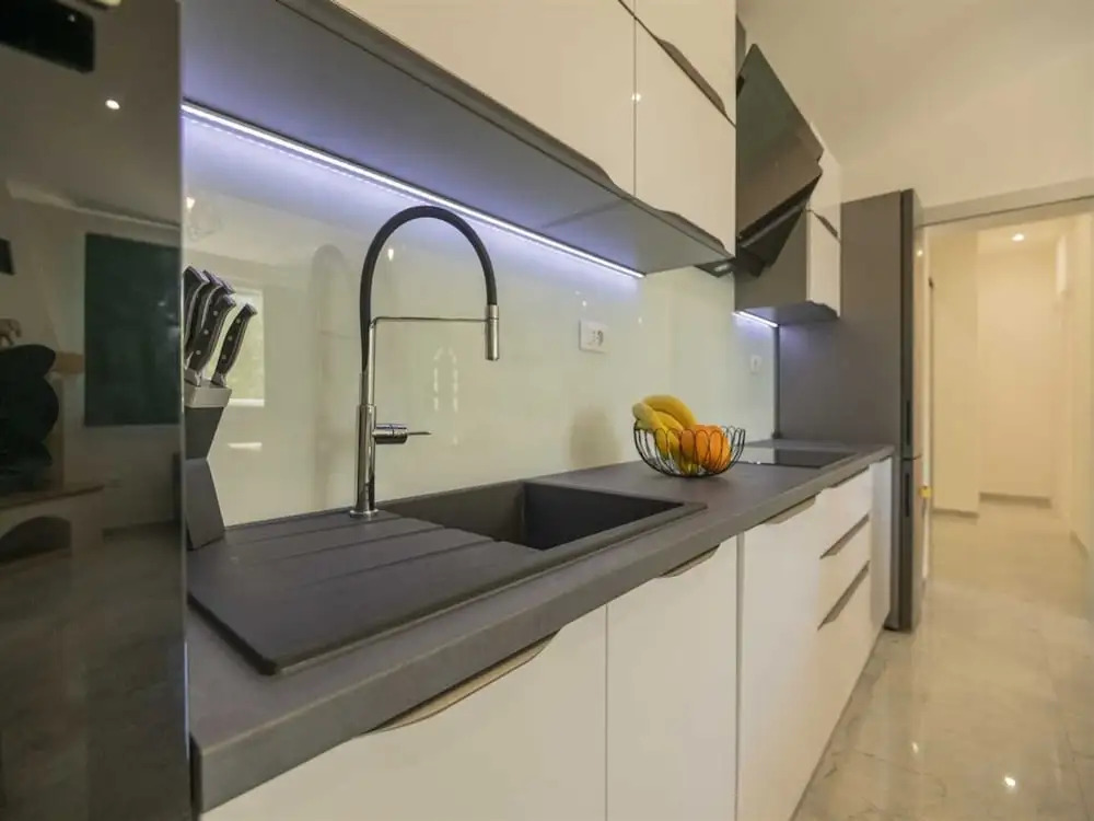 Tranquil Country Villa in Naklice