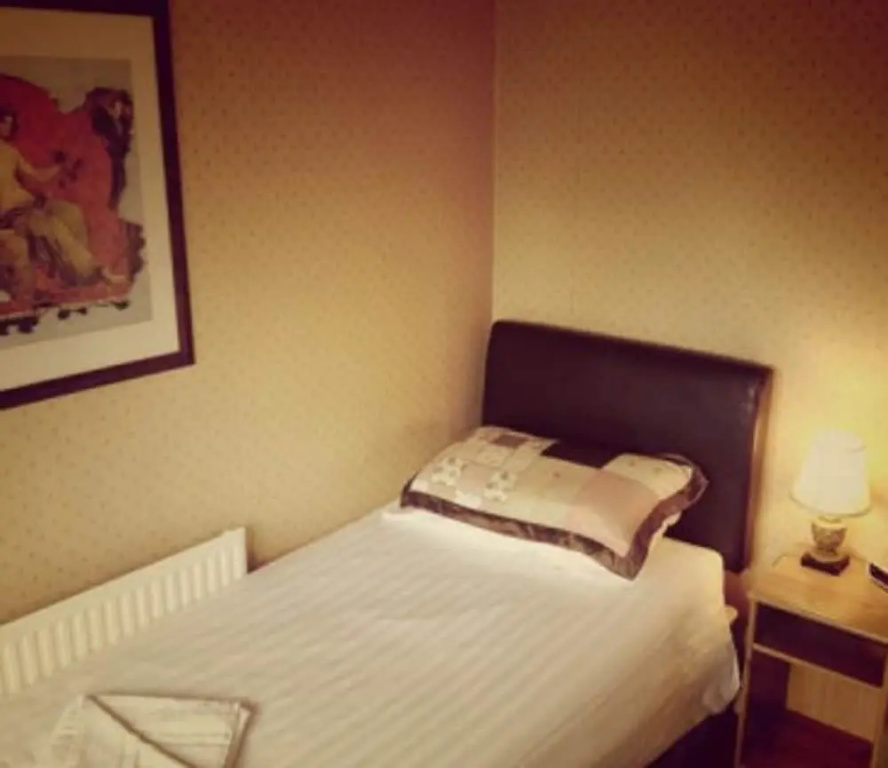 The Royal Standard Guest House