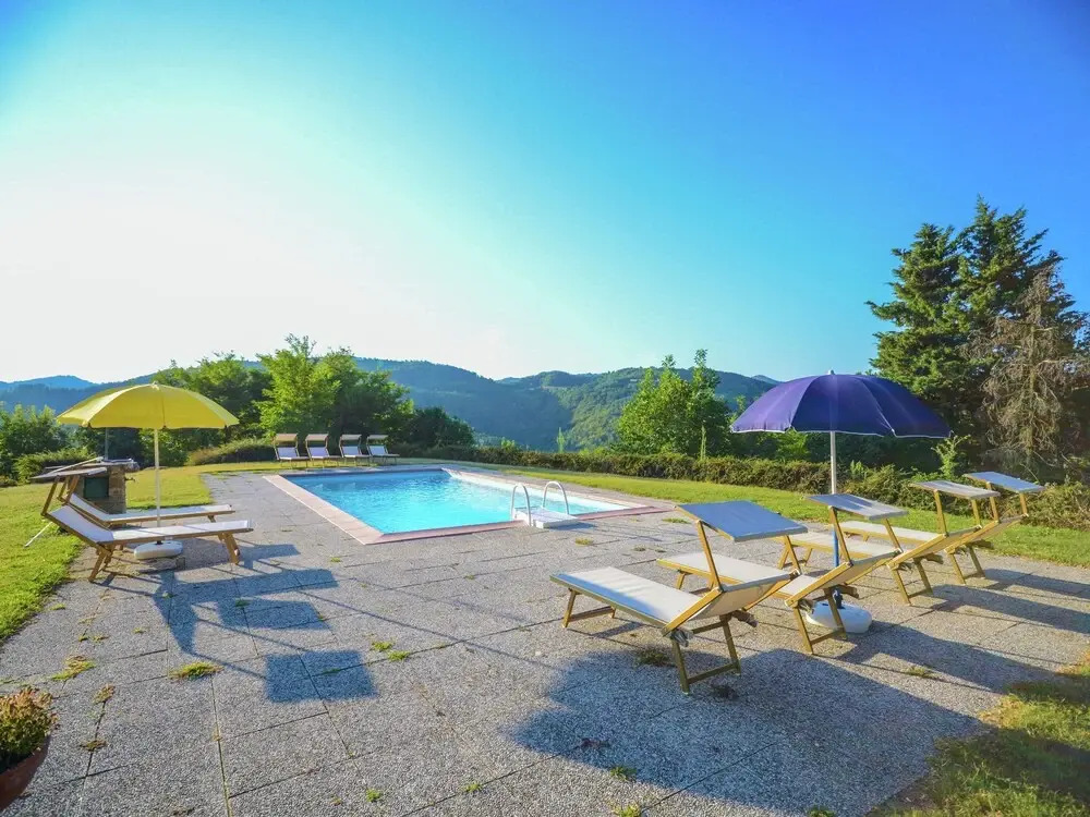 Sprawling Villa with Breathtaking Views in Emilia-Romagna