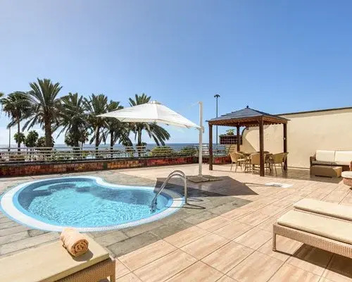 Amadores Beach Club