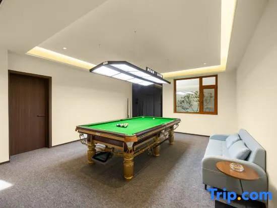 Floral Hotel · Hailanju Villa