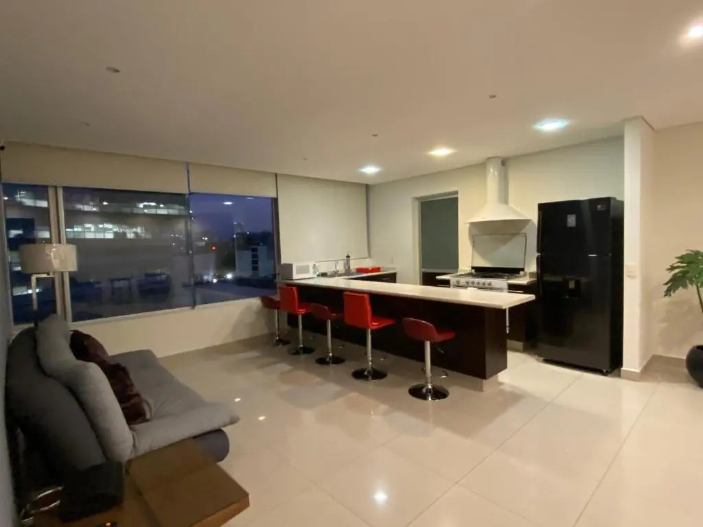 Apartamento de 2 habitaciones junto al WTC