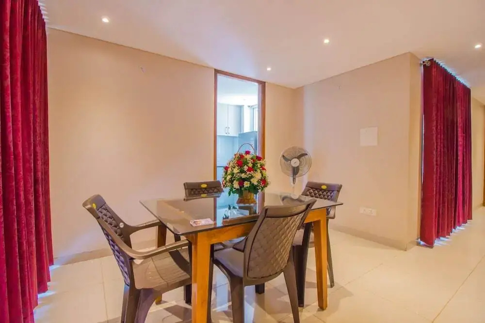 OYO Home 14986 Charming 1 BHK