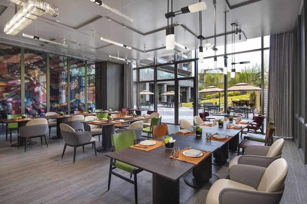 Hotel Indigo Suzhou Yangcheng Lake by IHG