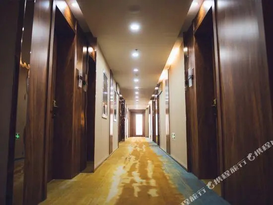 Xinfanghua Hotel