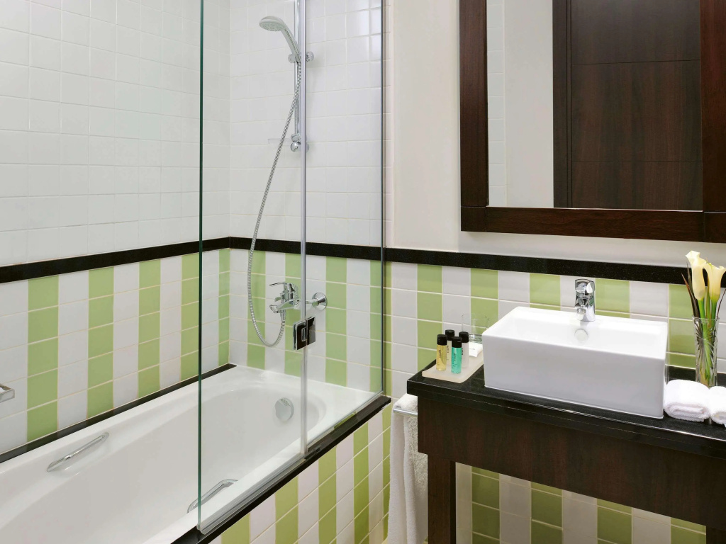 Mövenpick Hotel Apartments Al Mamzar Dubai