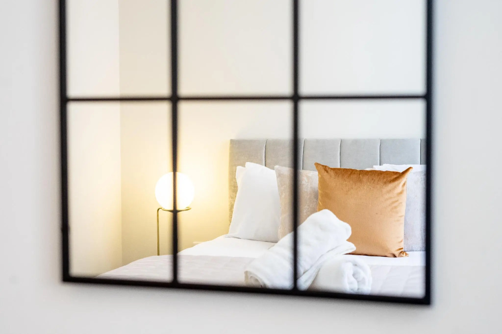 Thornes Hall