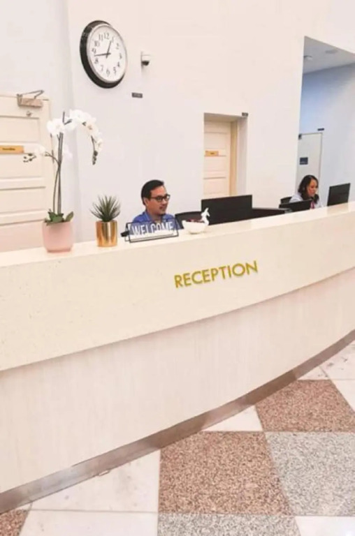Zecon Hotel