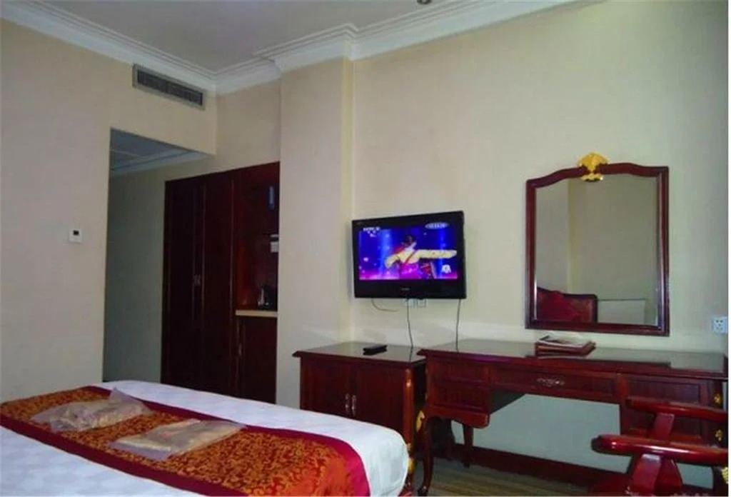 Yunshui Hotel (Taiyuan Huayu Baihua Valley Pingyang Road Branch)