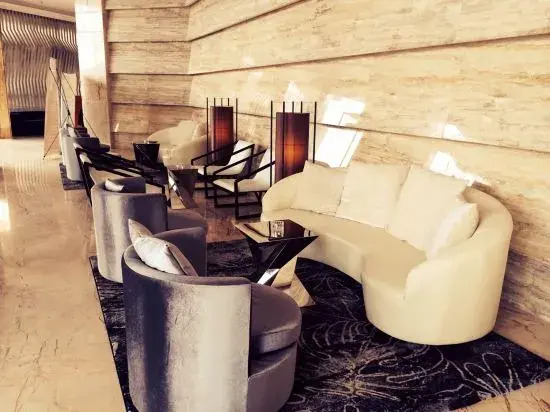 Crystal Spade Hotel
