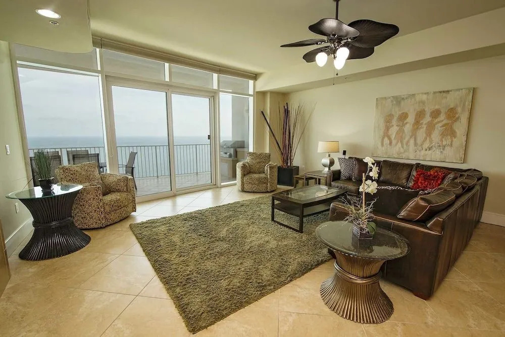 Turquoise Place C2504 3 Bedrooms 3.5 Bathrooms Condo