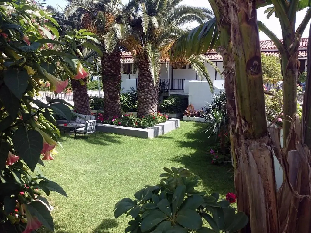 Villa Karina - Near Achladies Beach