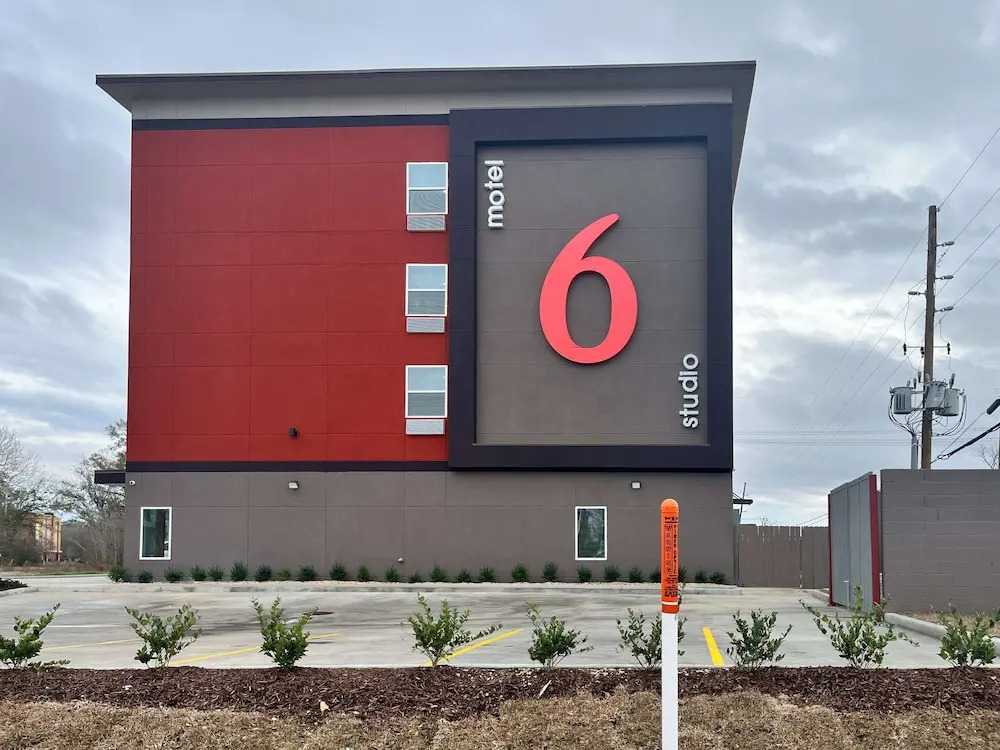 Motel 6 Gonzales, LA Baton Rouge Geismar Prairieville I 10