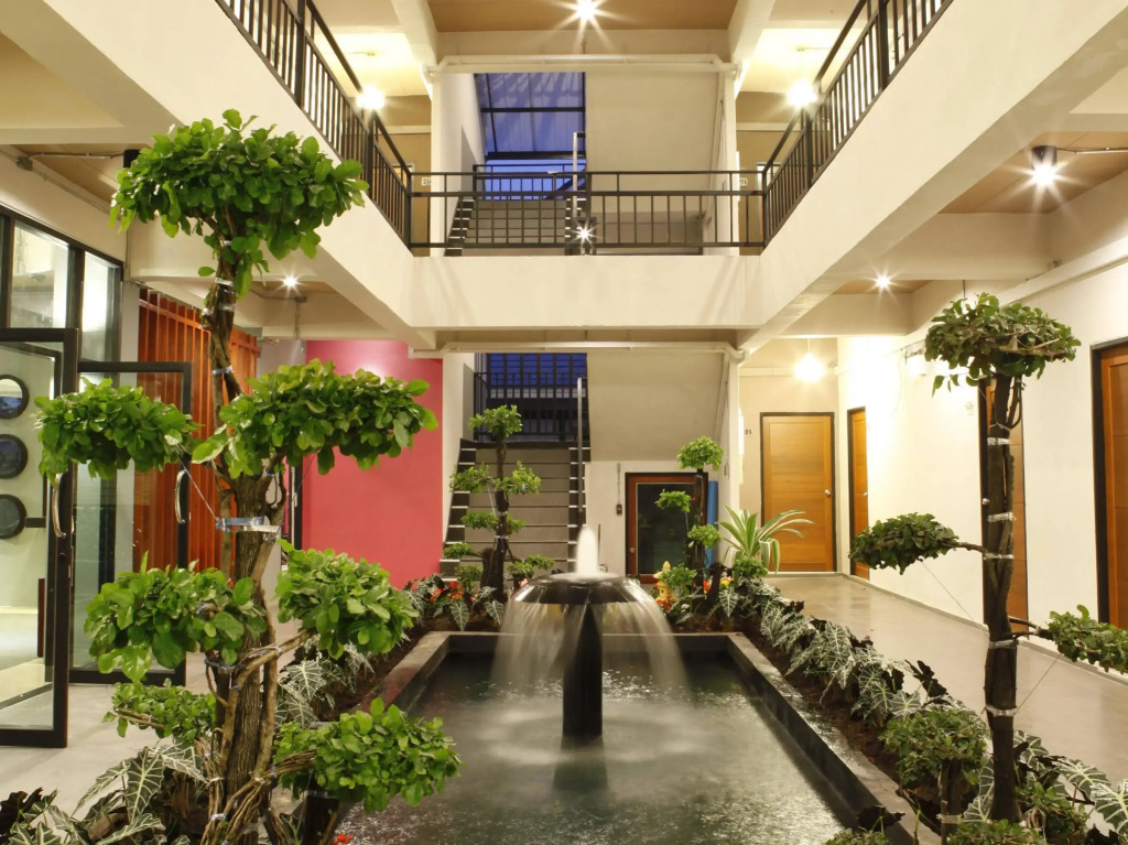 Euanjitt Chill House
