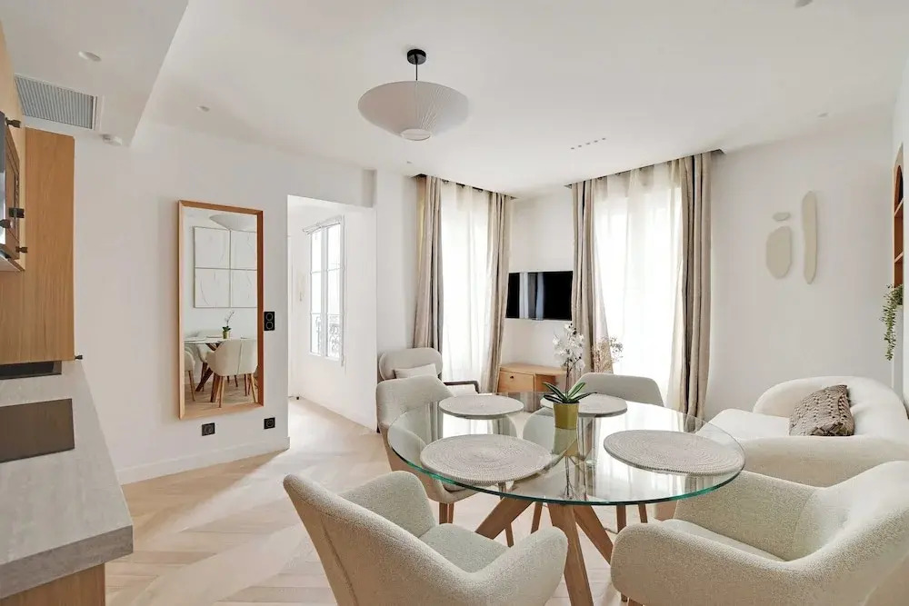 Elegant Apartment With AC - 3br-6p- Montorgueil