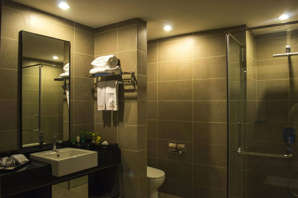 Grand Alora Hotel