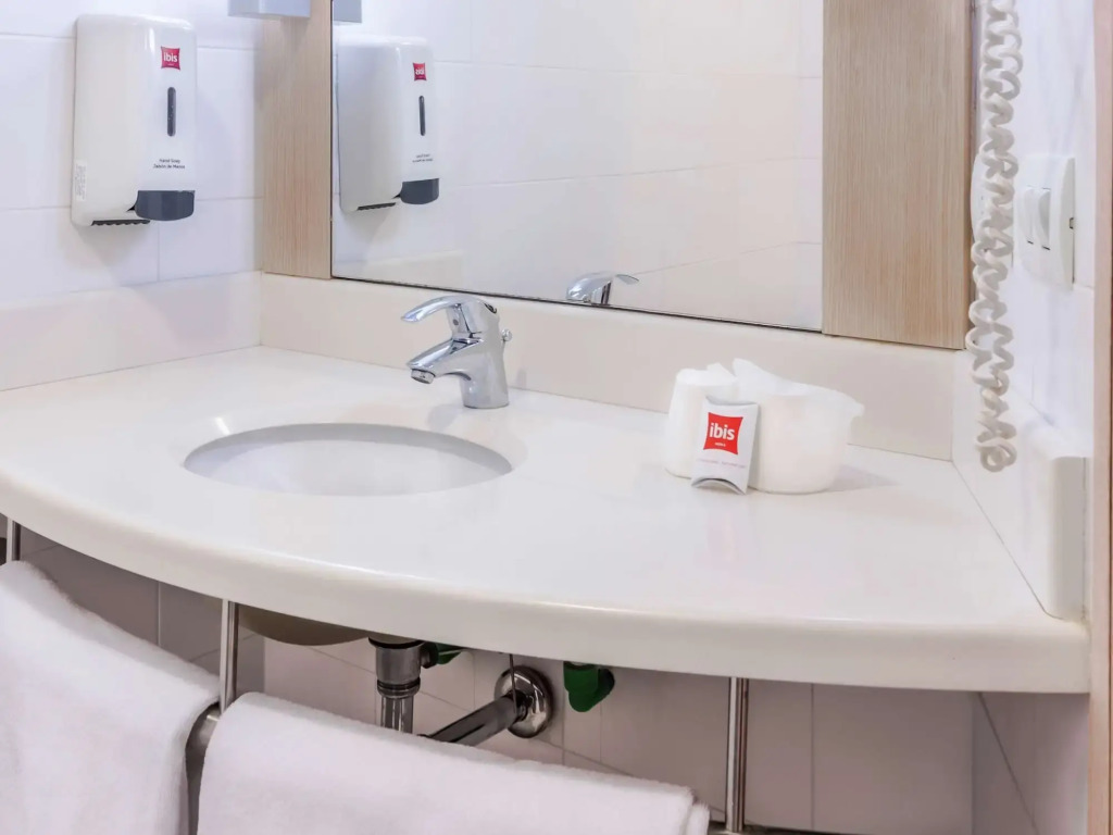ibis Medellin