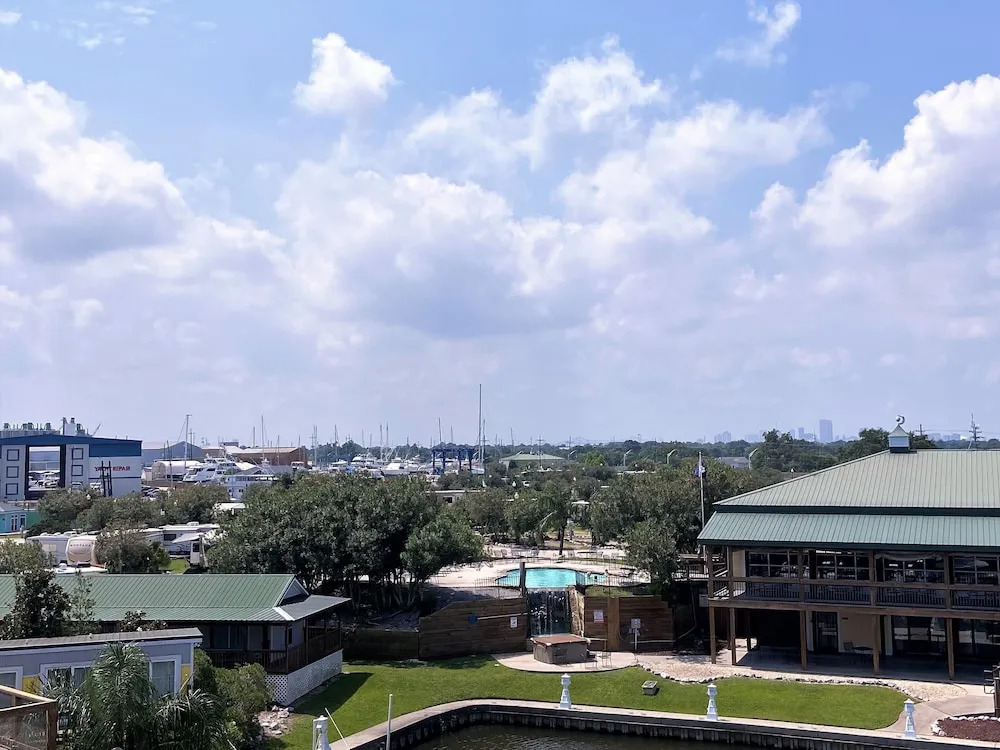 New Orleans RV Resort & Marina