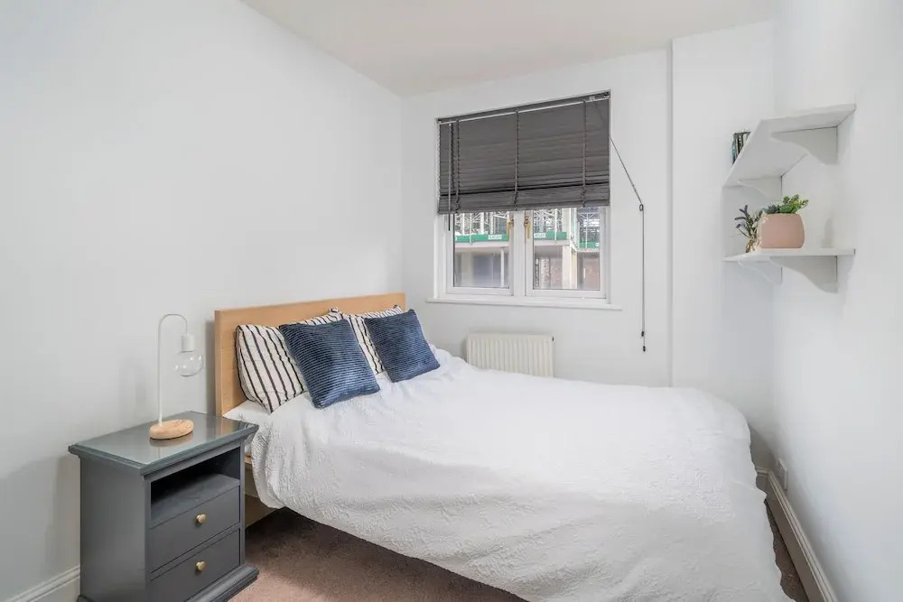 Cozy 3-bed flat near Vauxhall Gardens