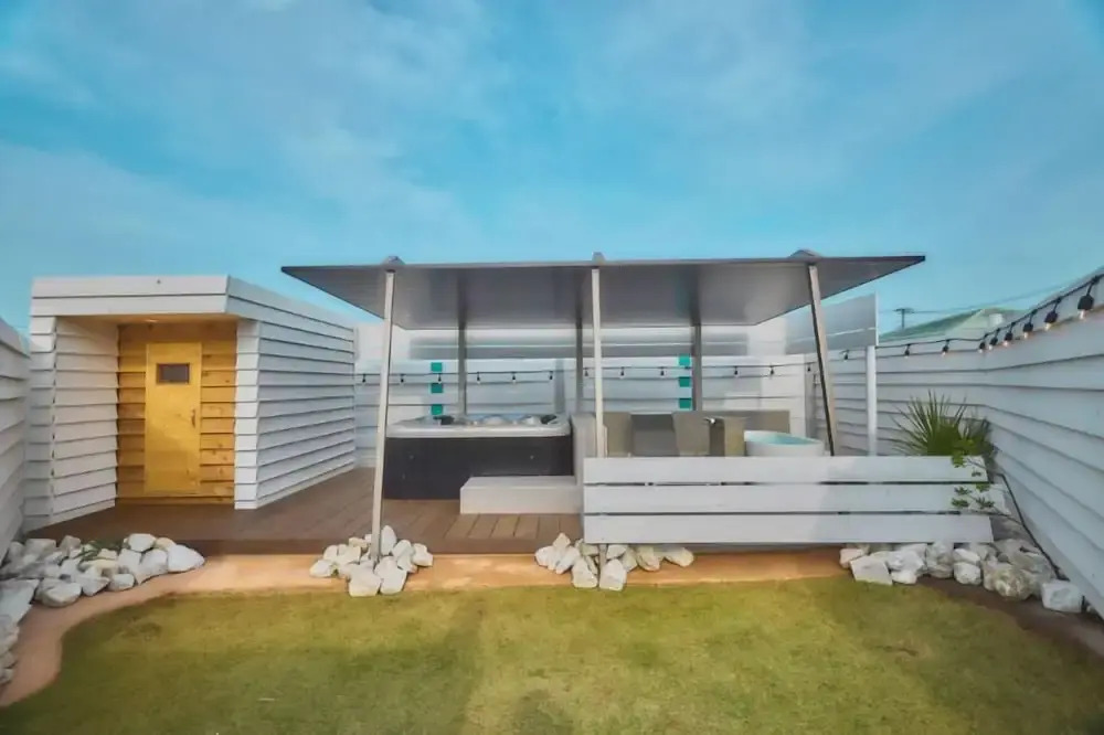 Water front Villa OASIS-OARAI