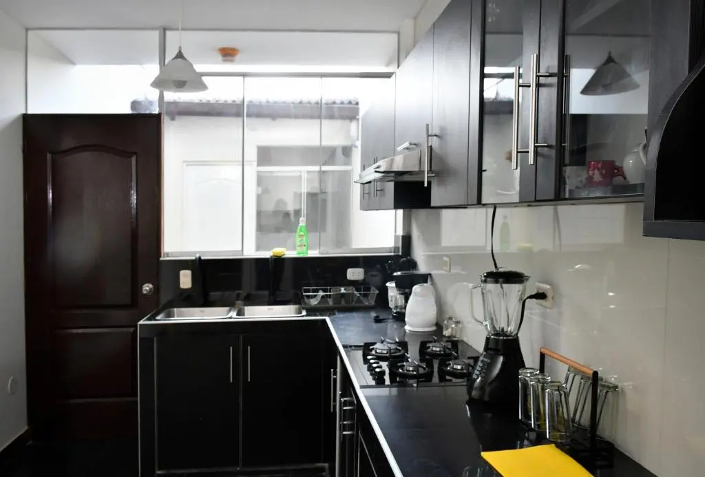 Hermoso Chalet en la ciudad de Tarapoto con 3 dormitorios, ideal para familias o grupo de amigos, hasta 6 personas