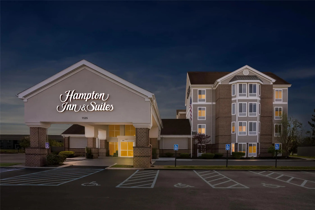 Hampton Inn & Suites Scottsburg