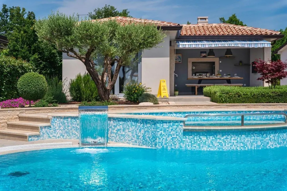 Villa Filton