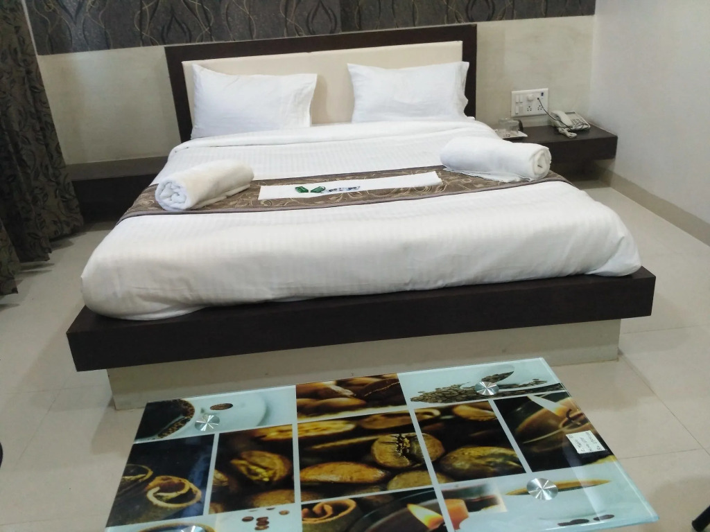 Hotel Everest Inn