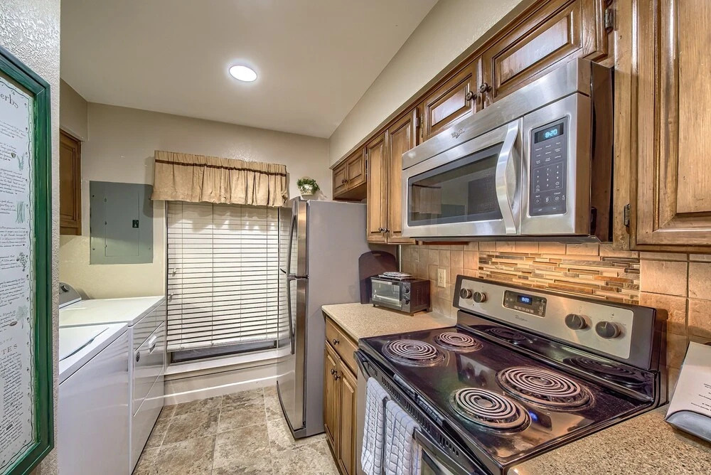 Cw C113 Comal Vista 3 Bedroom Condo by RedAwning